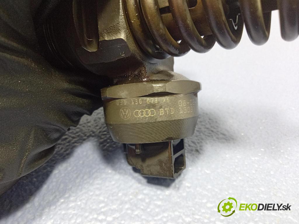 Vw Golf 0 vstrek 038130073AG