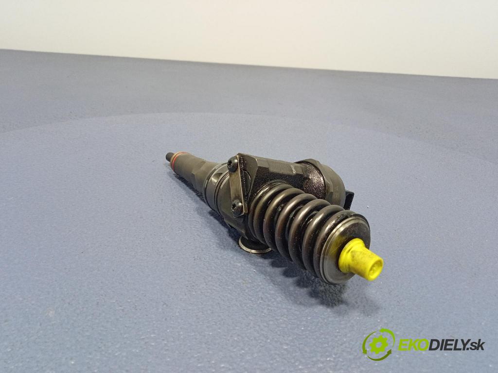 Vw Golf 0 vstrek 038130073AG