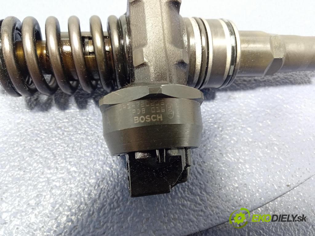 Vw Golf 0 vstrek 038130073AG