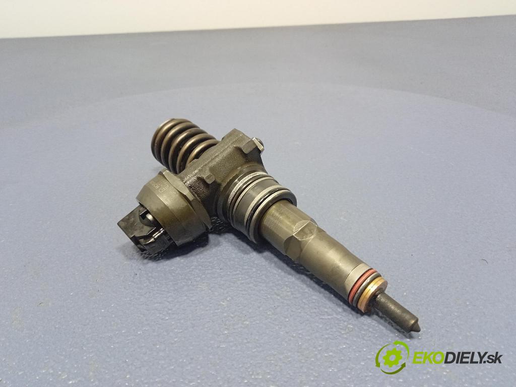 Vw Golf 0 vstrek 038130073AG