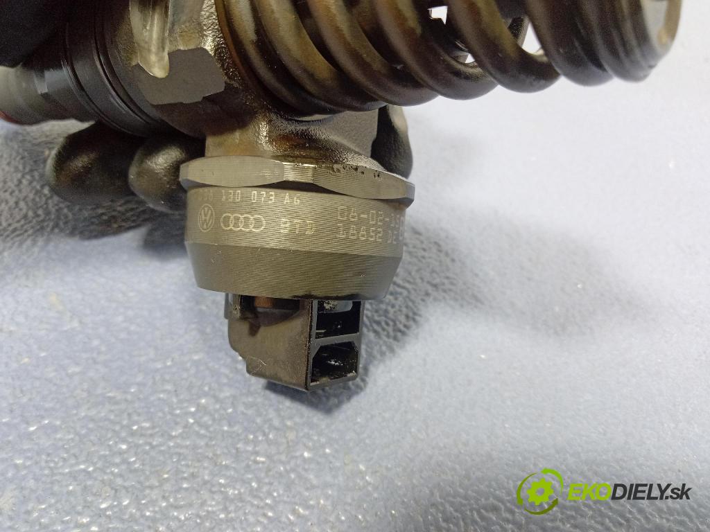 Vw Golf 0 vstrek 038130073AG