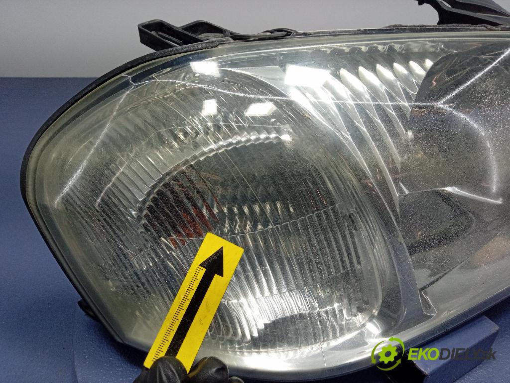 Mazda Tribute 2003 Reflektor: v pravo: 2T2413005C