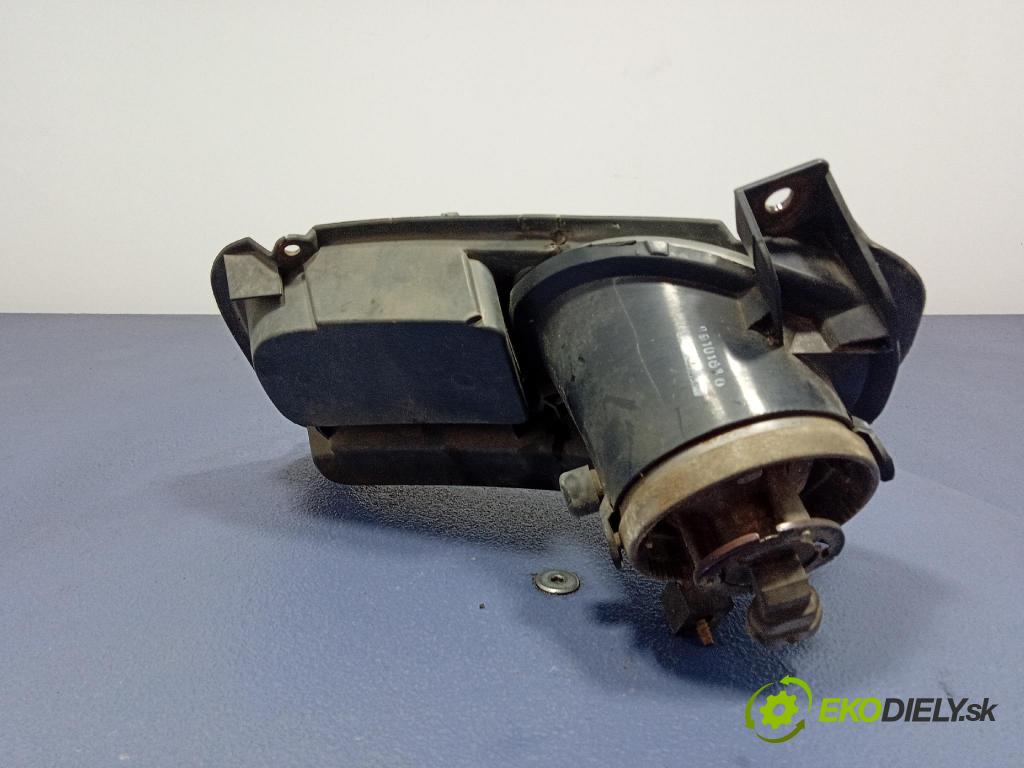 Toyota Avensis 2003 Halogen v pravo: 19-A479B