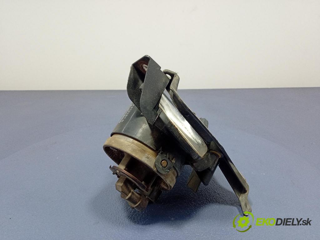 Toyota Avensis 2003 Halogen v pravo: 19-A479B