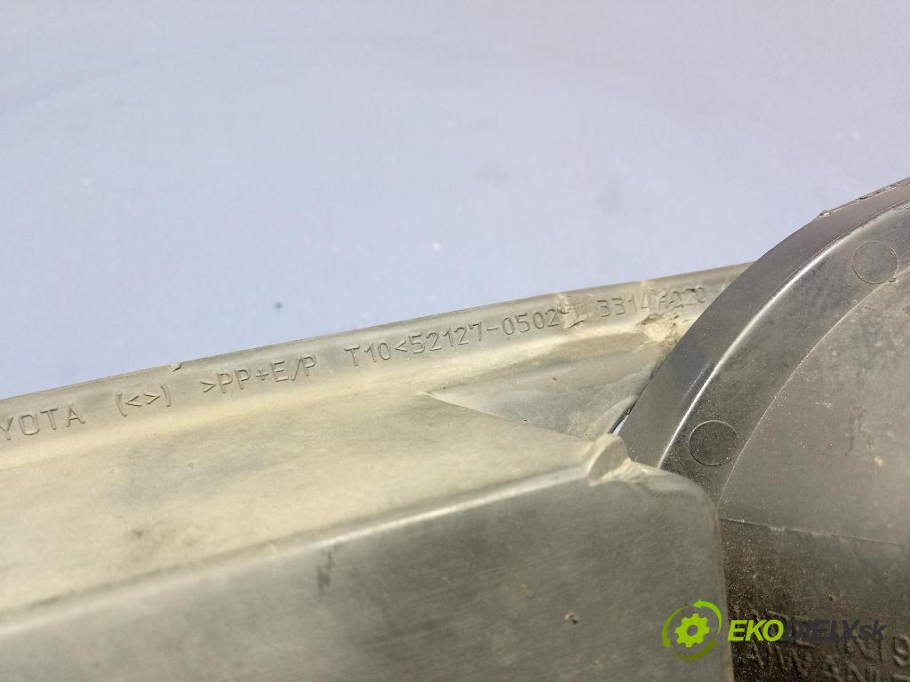 Toyota Avensis 2003 Halogen v pravo: 19-A479B