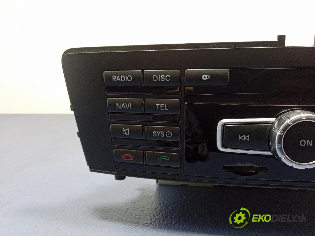 Mercedes GL 2014 Radio I Navigácia: A1669001713