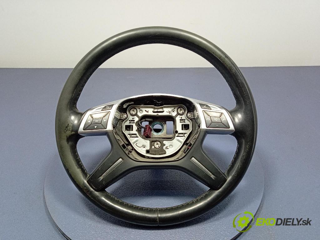 Mercedes GL 2014 volant A1664600X03