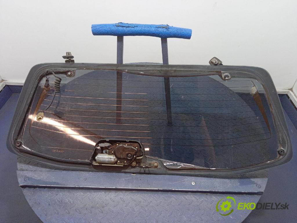Mazda Tribute 2003 sklo zadní