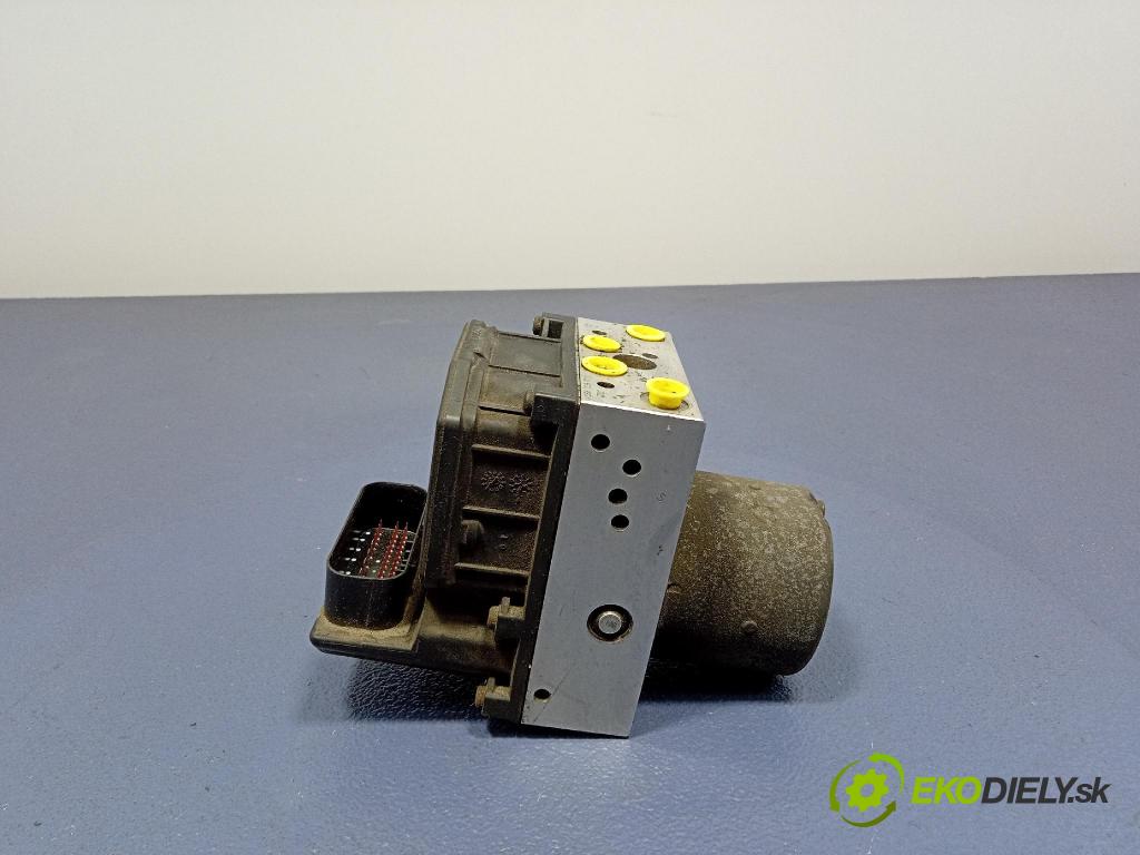 Bmw Seria 5 2002 čerpadlo ABS x 6756340