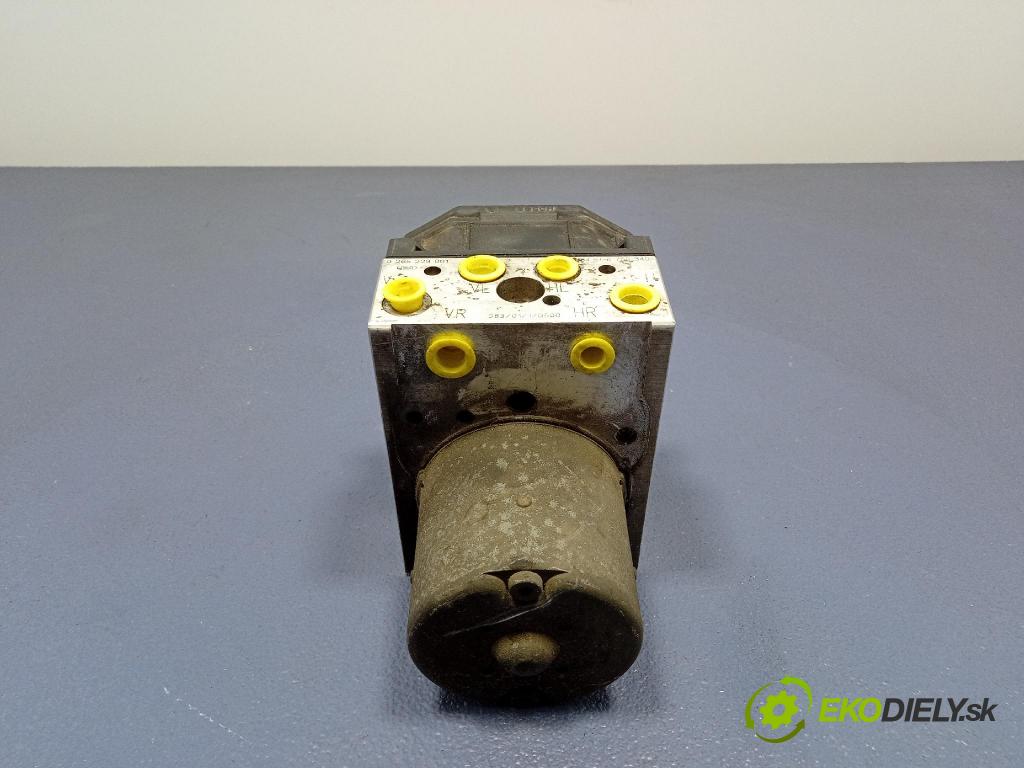 Bmw Seria 5 2002 čerpadlo ABS x 6756340