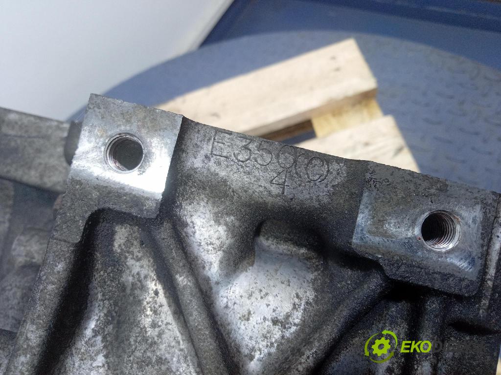 Toyota Avensis 2003 převodovka Ozubené kola: Manualna 