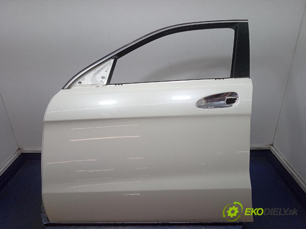 Mercedes GL 2014 dvere Predné Vľavo: