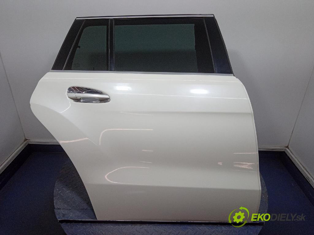 Mercedes GL 2014 dvere zad pravé