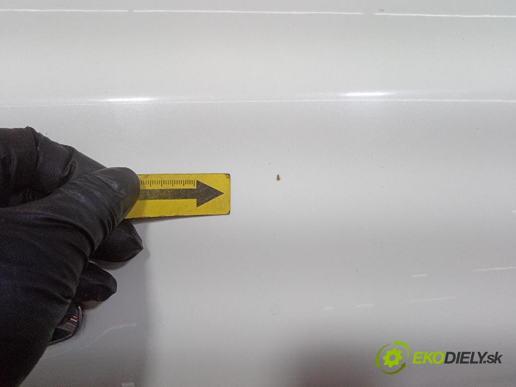 Mercedes GL 2014 dvere zad pravé