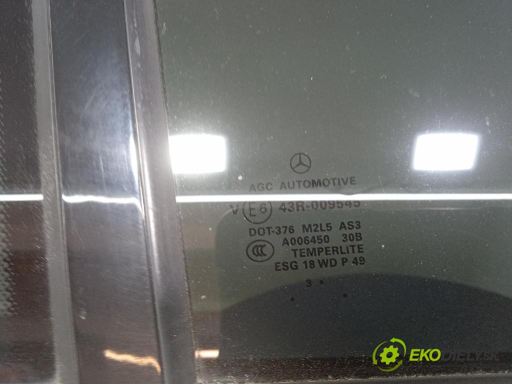 Mercedes GL 2014 dvere zad pravé