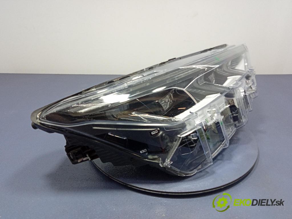 Ford Mustang Mach-E 0 Reflektor: v pravo: LJ8B13E014EE