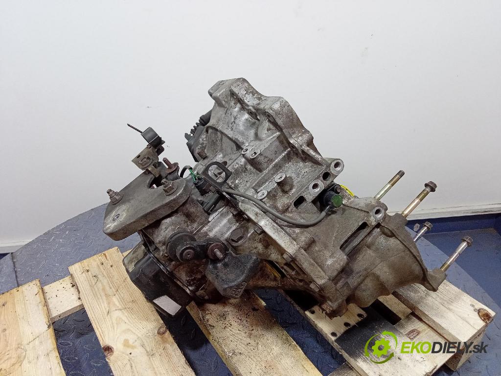 Mazda Tribute 2003 prevodovka Manualna G5R0