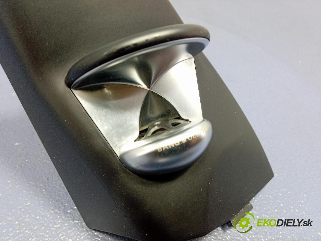 Mercedes GL 2014 Reproduktor / Subwoofer: A1667203900