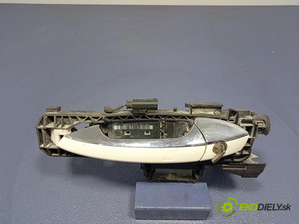 Mercedes GL 2014 rukoväť Predné ľavá A2047602334