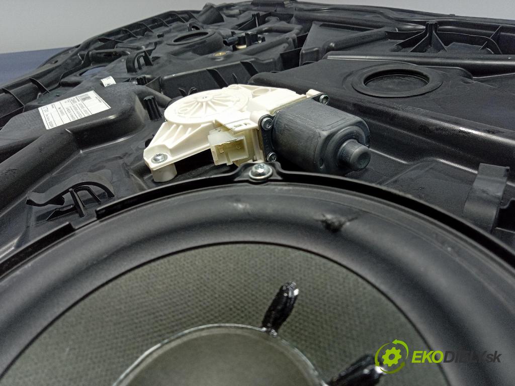 Mercedes GL 2014 mechanizmus okna Okná: Predné Vľavo: A1667200693