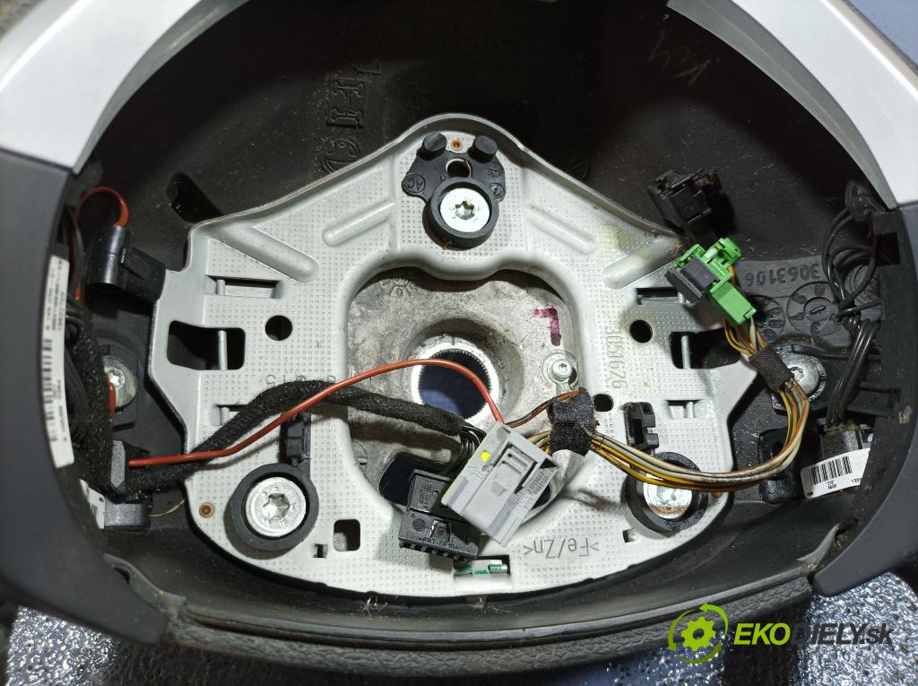 Bmw X6 2009 volant 6890760
