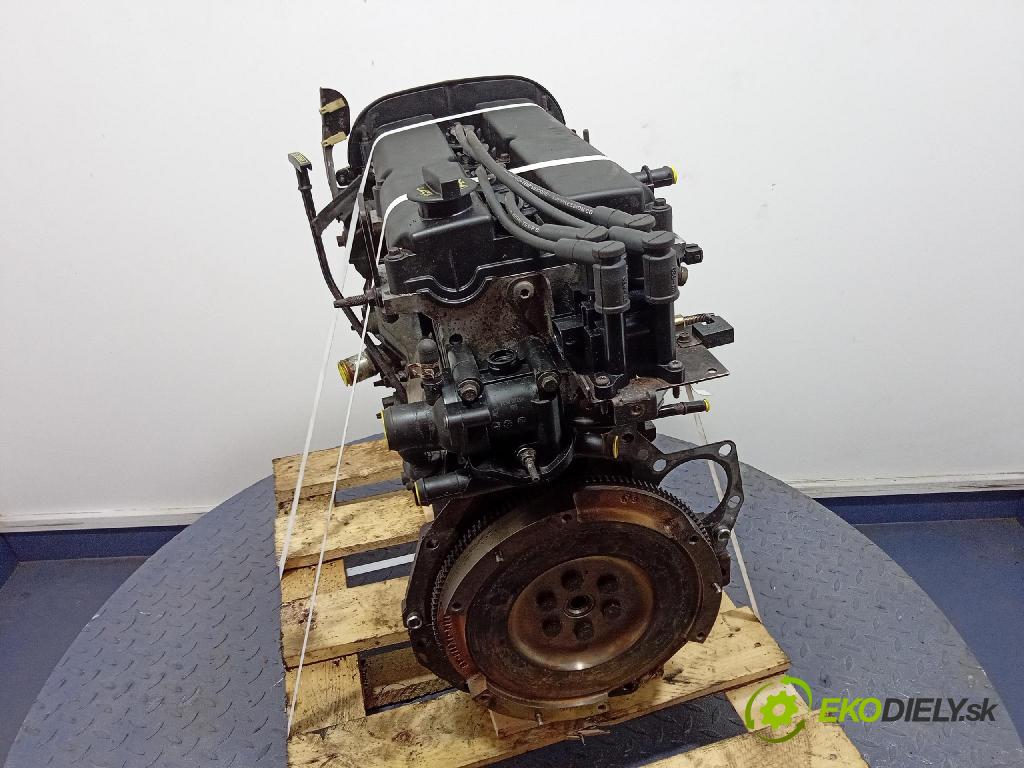 Mazda Tribute 2003 motor Benzín YF