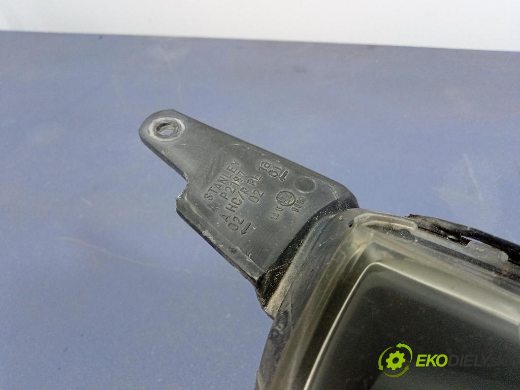 Honda Jazz 2005 světlo v pravo: STANLEY P2187