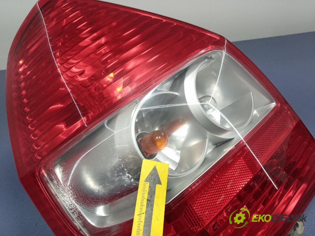 Honda Jazz 2005 svetlo / reflektor zad ľavá Vonkajsia: ICHIKOH 4949