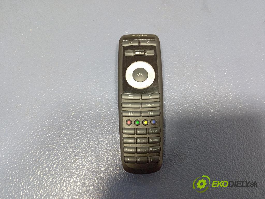 Mercedes GL 2014 prepínač Rádio: Navigacia: A2218703889