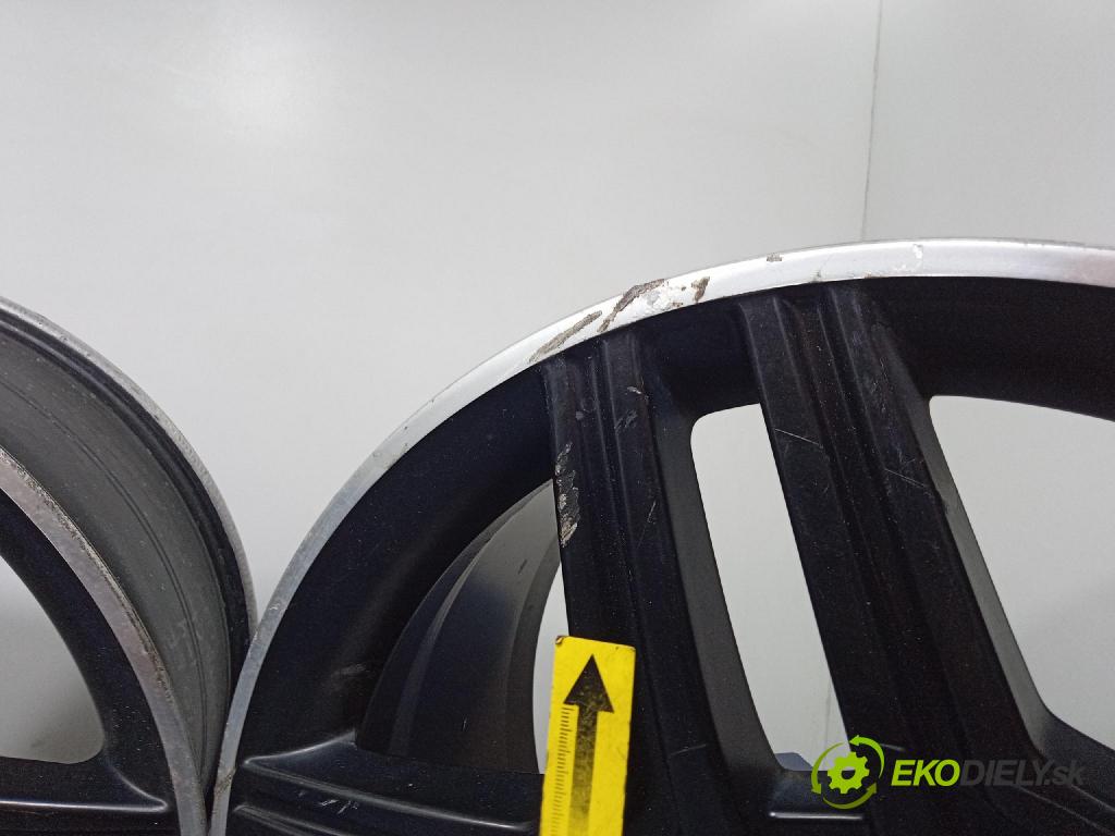 Mercedes GL 2014 Ráfiky: Hlinikové: A1664011400