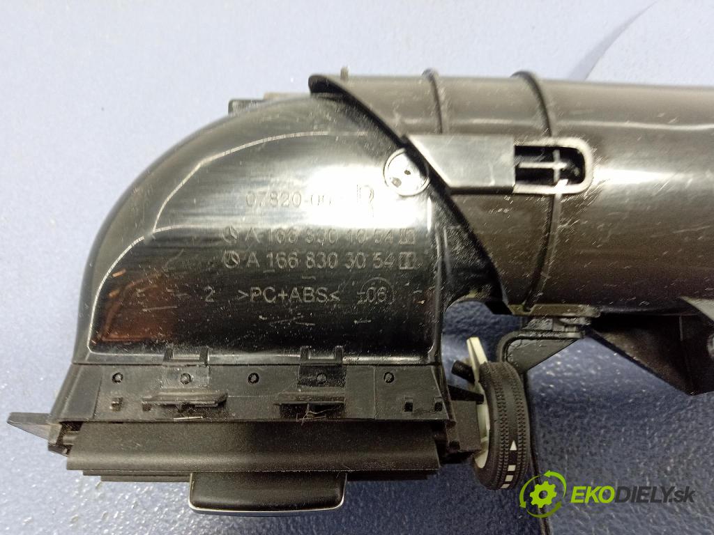 Mercedes GL 2014 GRIDS: Prúd vzduchu: Vzduch: A1668312846