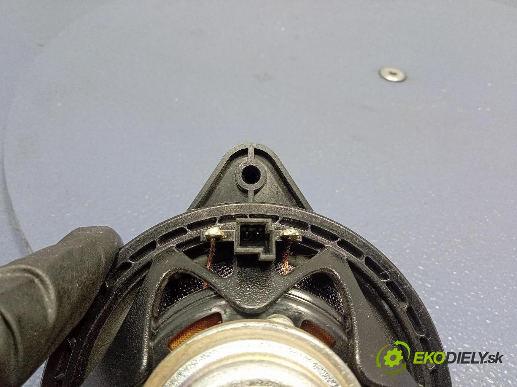Mercedes GL 2014 Reproduktor / Subwoofer: A2318201602