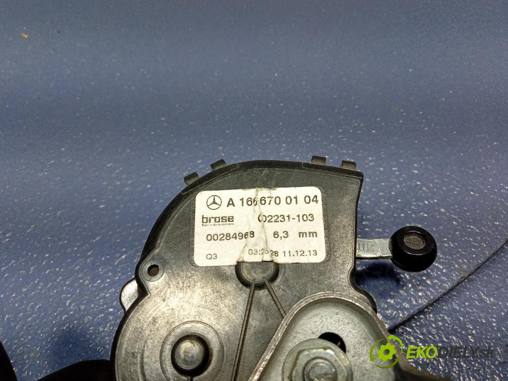 Mercedes GL 2014 mechanizmus okna Okná: zad v pravo: A1666700104