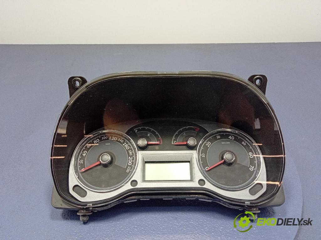 Fiat Linea 2009 prístrojovka/ budíky 51836977