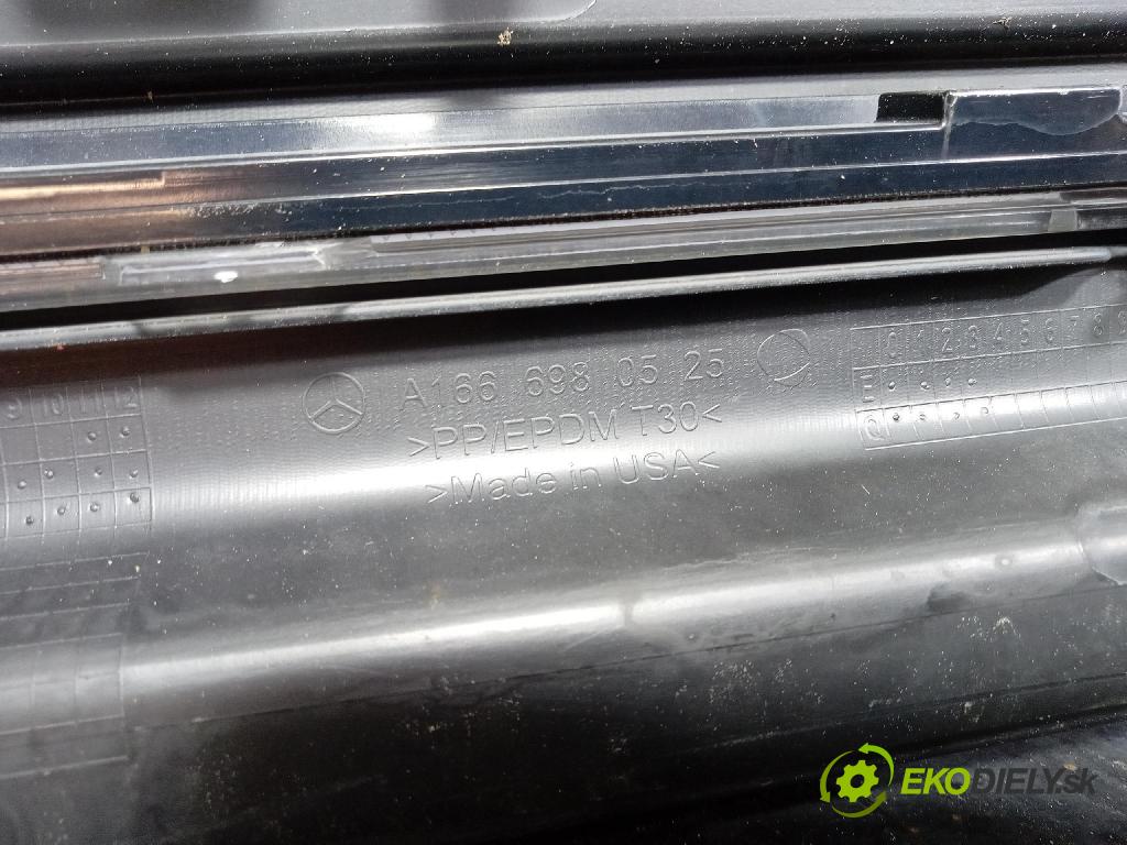 Mercedes GL 2014 lišta Dekoratívne: Prah: A1666980025