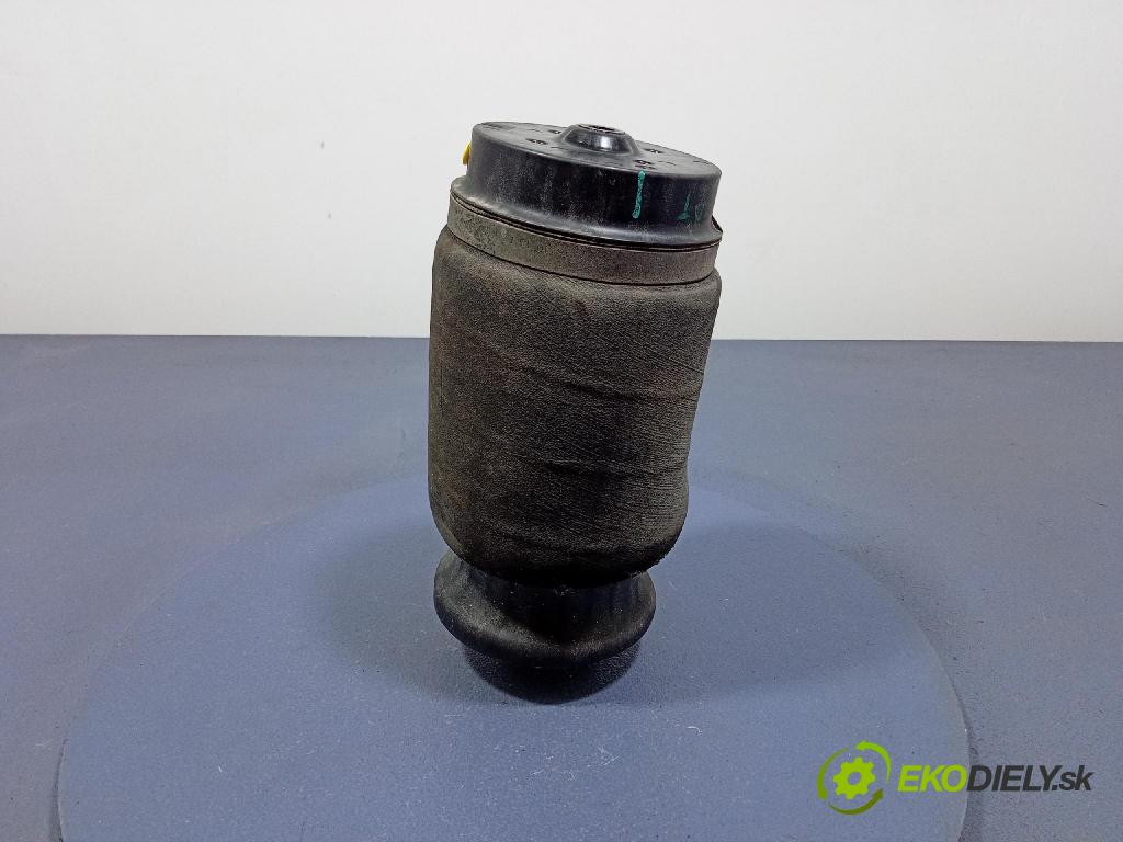 Mercedes GL 2014 airbag Pozastavenia: R310716401