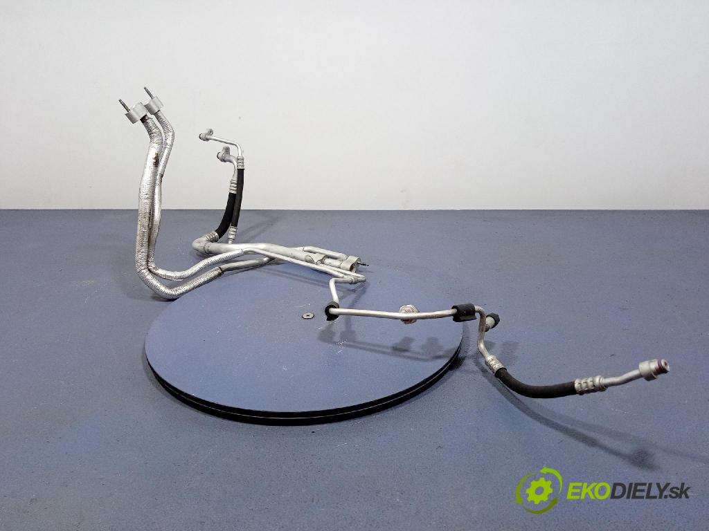 Mercedes GL 2014 rúrka Klimatizácia: A1668300300