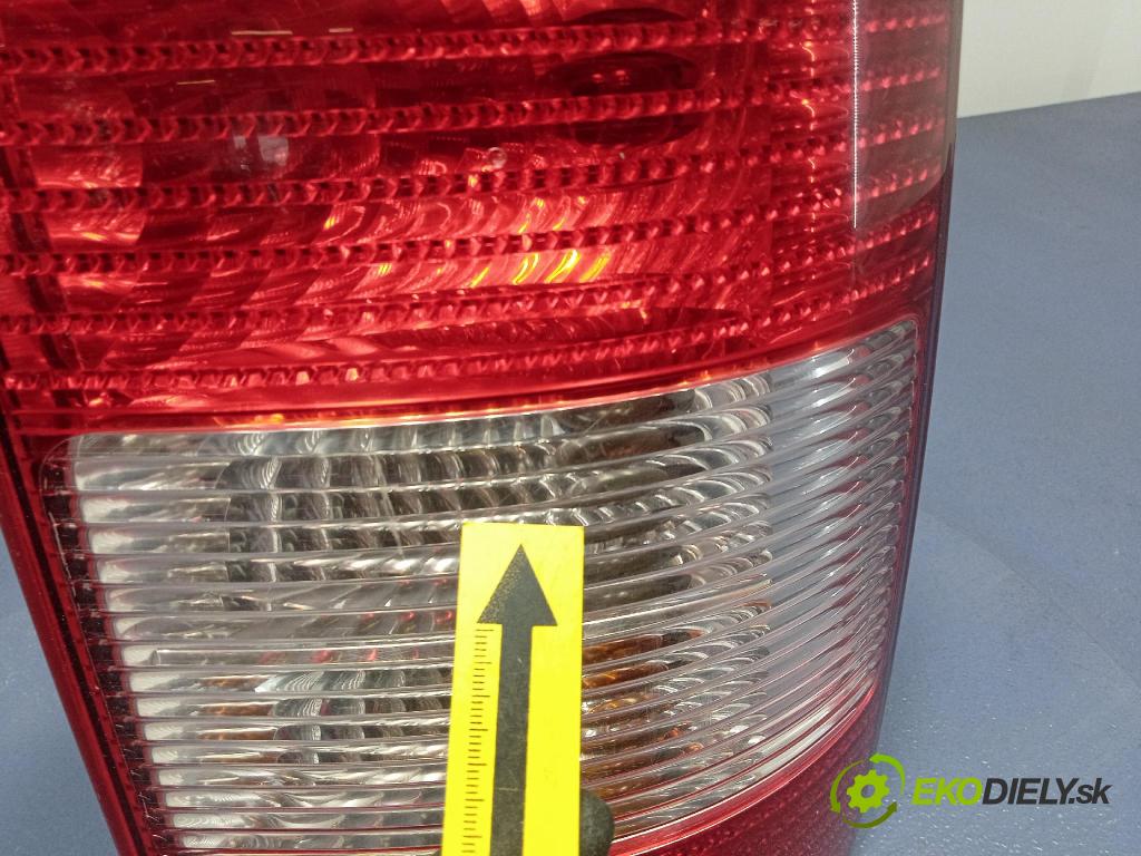 Vw Caddy 2007 svetlo / reflektor zad Prava: Vonkajsia: 2K0945112A