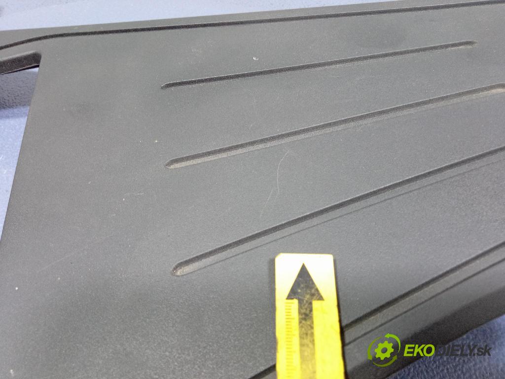Mercedes GL 2014 kryt Motor: A2780105802