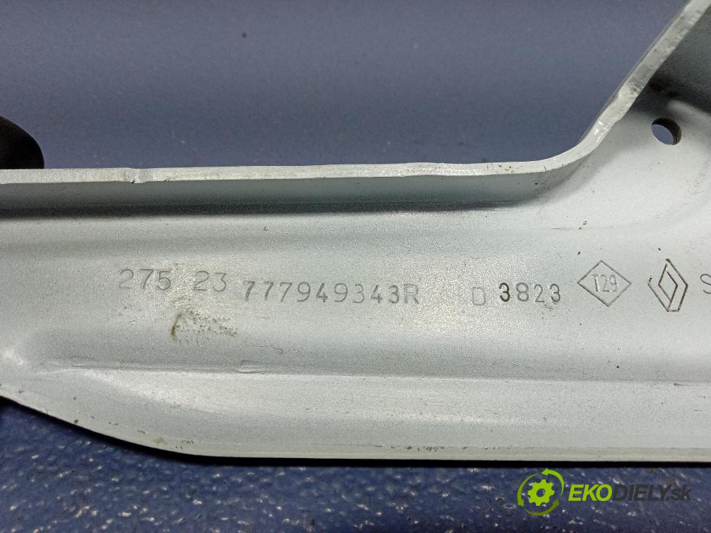 Renault Express 2024 dveře Postranní Posuvné: prave 777949343R