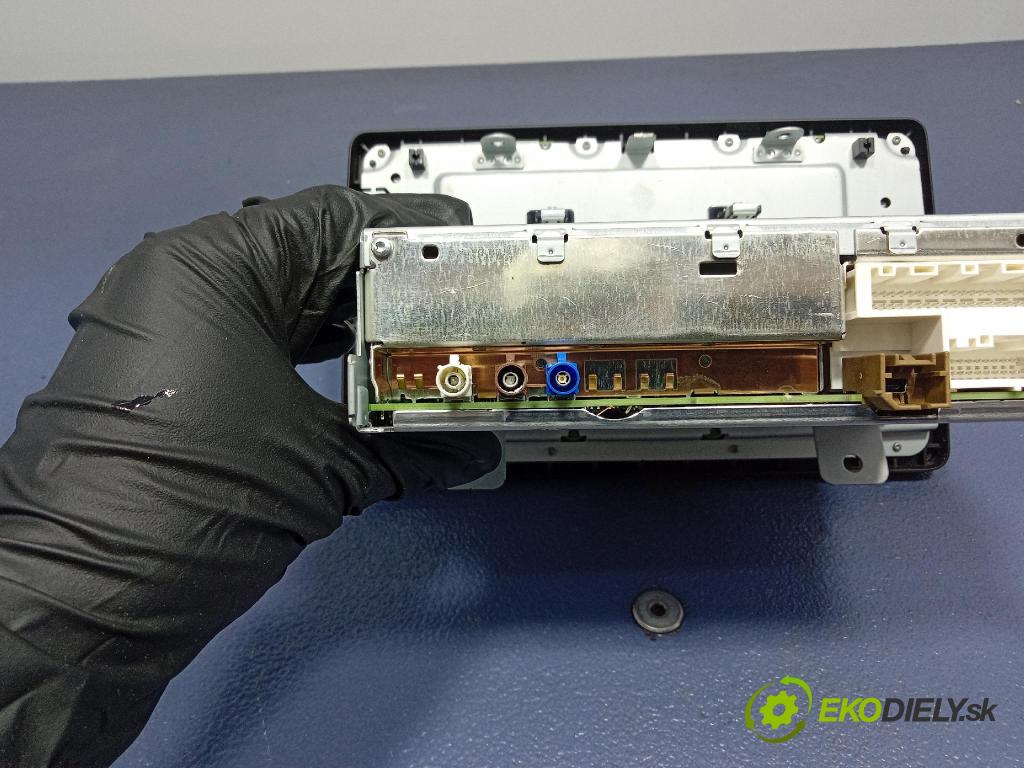 Renault Express 2024 Radio I Navigácia: 7503751866