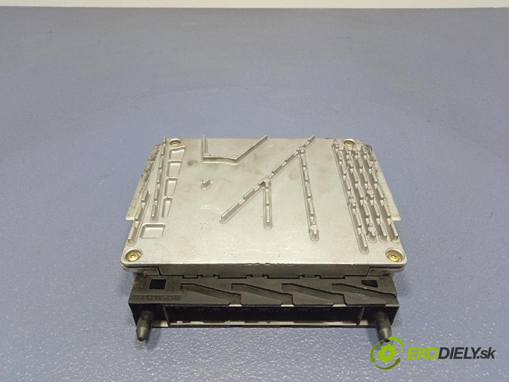 Volvo S80 2001 riadiaca jednotka Motor: 08627454