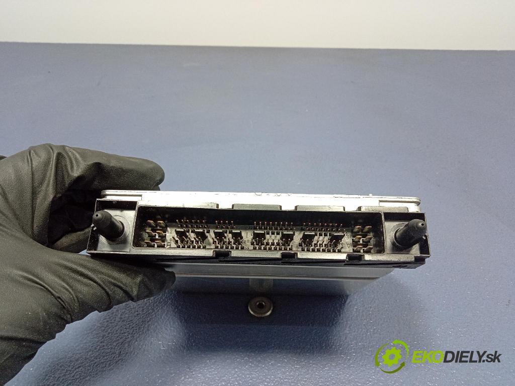 Volvo S80 2001 riadiaca jednotka Motor: 08627454