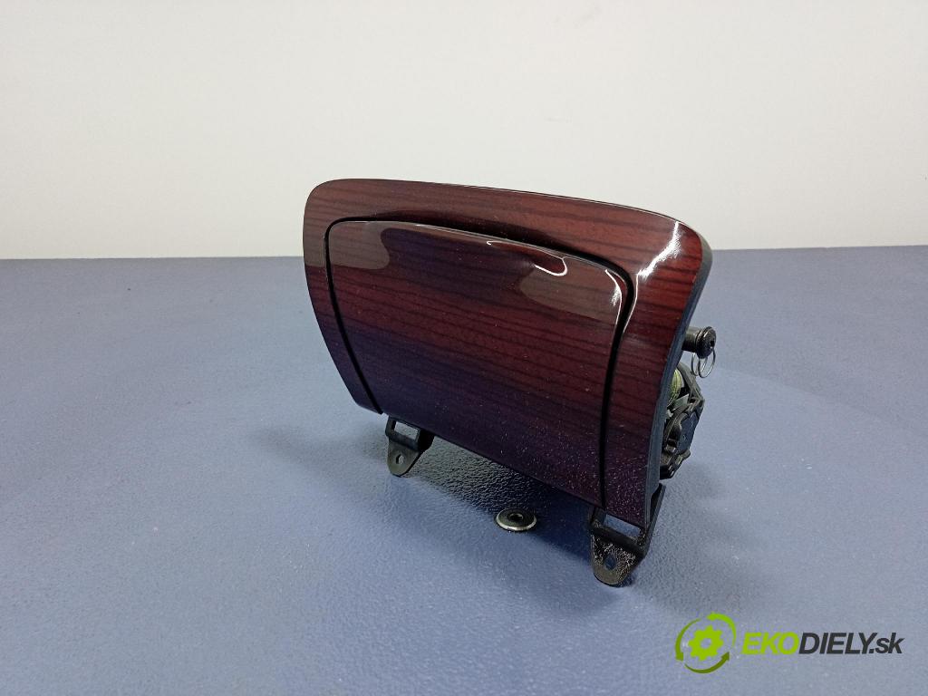 Cadillac Deville 2000 Popolník: CCC04647