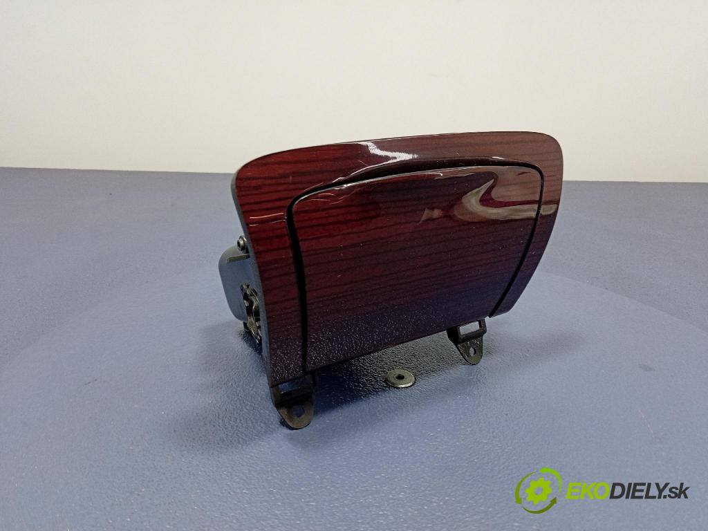 Cadillac Deville 2000 Popolník: CCC04647