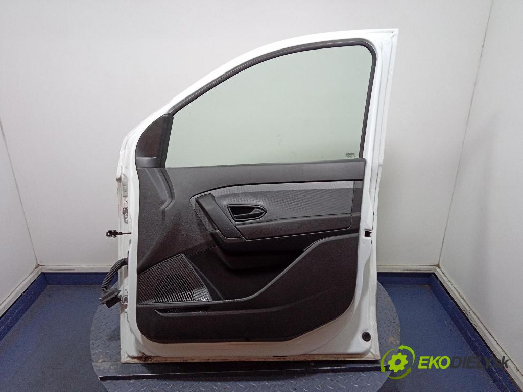 Renault Express 2024 dveře před prave 