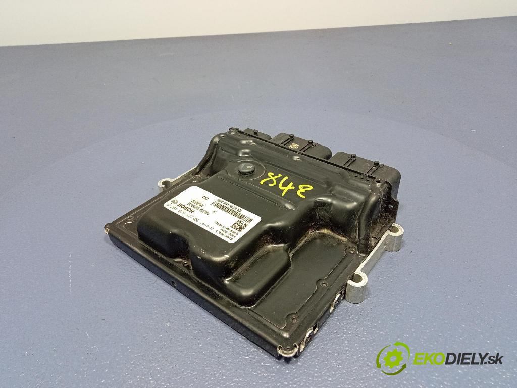 Renault Express 2024 riadiaca jednotka Motor: 237109894S