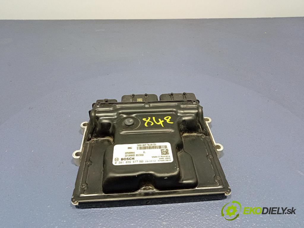 Renault Express 2024 riadiaca jednotka Motor: 237109894S