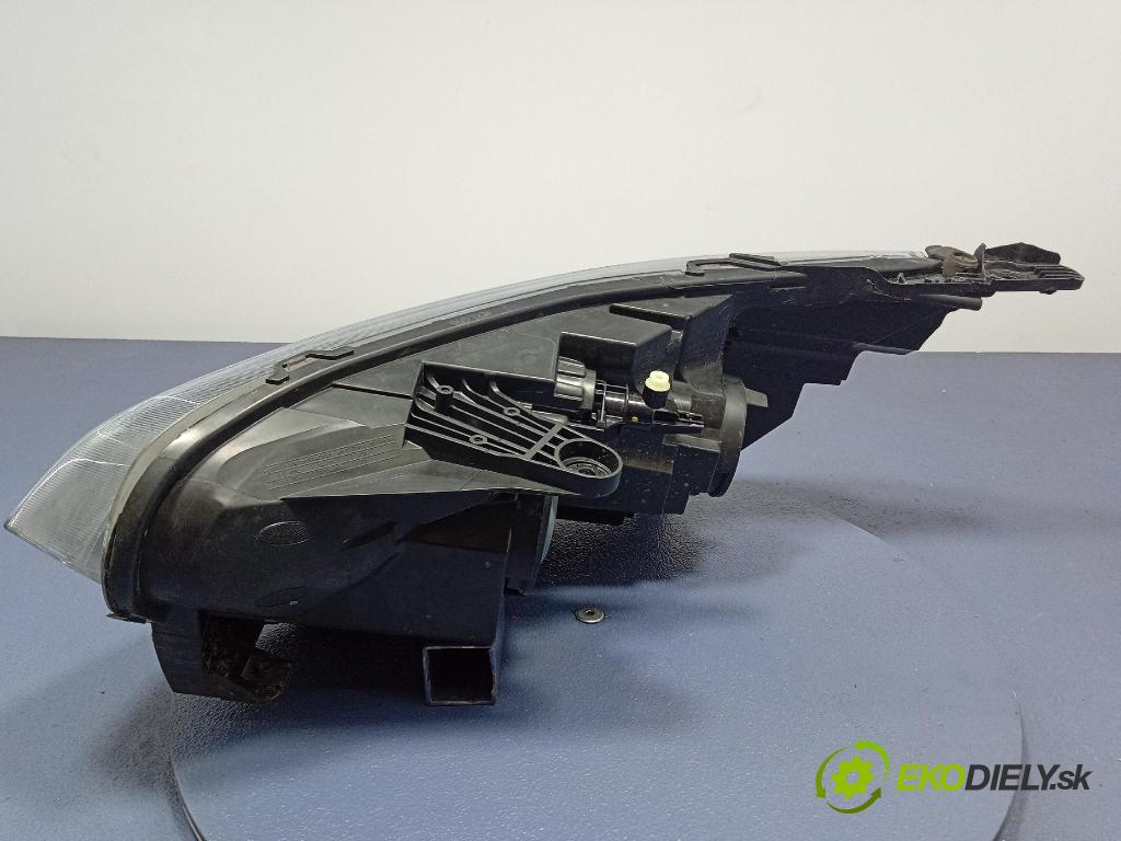 Renault Express 2024 Reflektor: v pravo: 260105660R