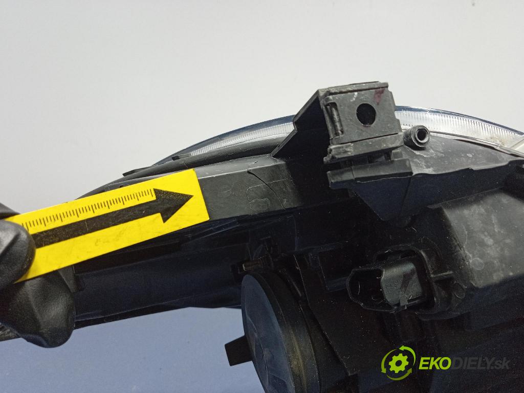 Renault Express 2024 Reflektor: v pravo: 260105660R